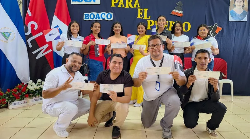 becas, gobierno de nicaragua, boaco, estudiantes,