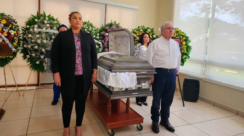 nicaragua, alcaldia de managua, legado, cultura, folclor, fanza, maestras, irene lopez,