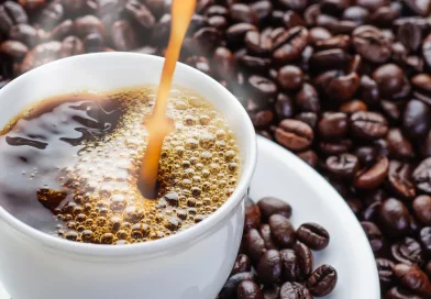café, cafeína, efectos, estimulante, estudio, investigación, hora, primer café,