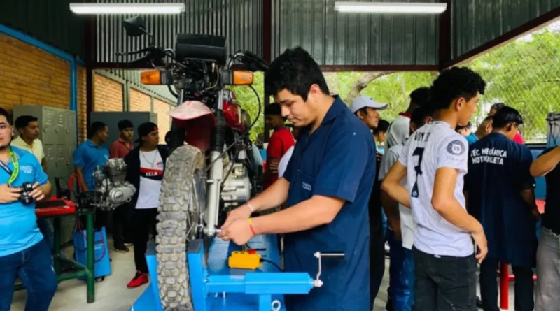 aula taller, Matagalpa, San Isidro, Centro Tecnológico, inauguración, educación técnica,