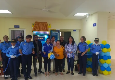 policía nacional de nicaragua, kiosco tecnológico policial, 24/7, managua, nicaragua
