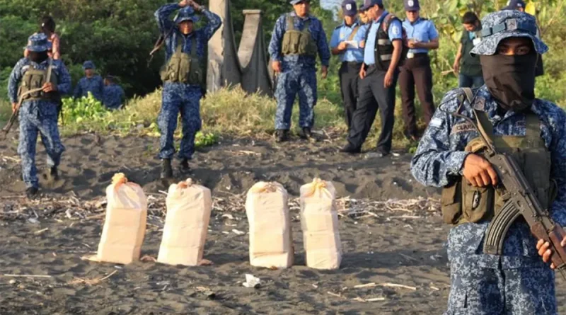 nicaragua, puerto sandino, salinas grandes, leon, droga, fuerza navala, ejercito de nicaragua,