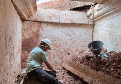 descubren, hallan, restos, tumba, cámara funeraría, arqueólogos, periodo romano,