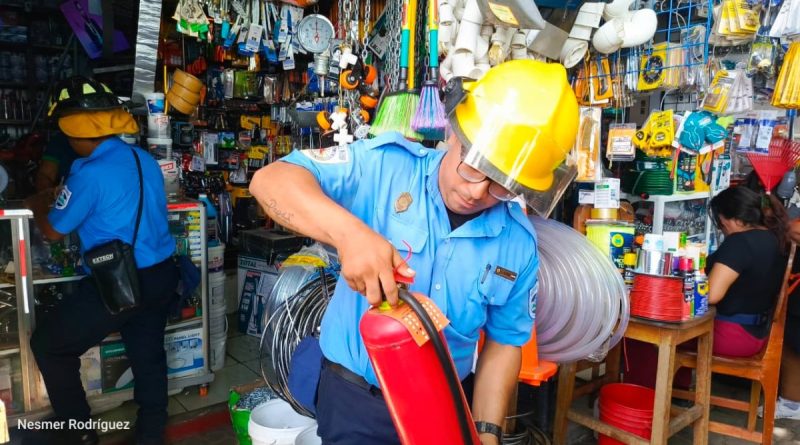 bomberos unidos, mercado ivan montenegro, managua