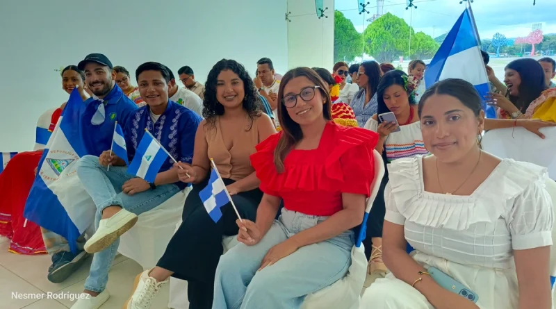 taller de fotografia, jovenes comunicadores, gobierno de nicaragua,