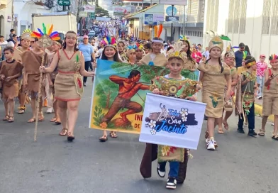 Desfile escolar, Matagalpa, homenaje, indios flecheros,