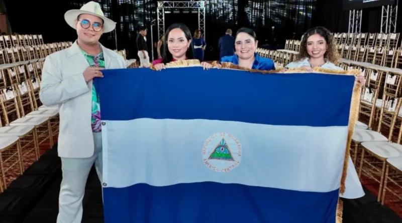 Nicaragua diseña, Fashion Week Honduras, pasarela, talento nicaragüense,