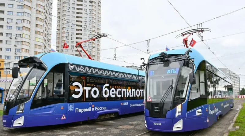 Tranvía sin conductor, Rusia, entra en servicio, tecnología, primer tranvía sin conductor,