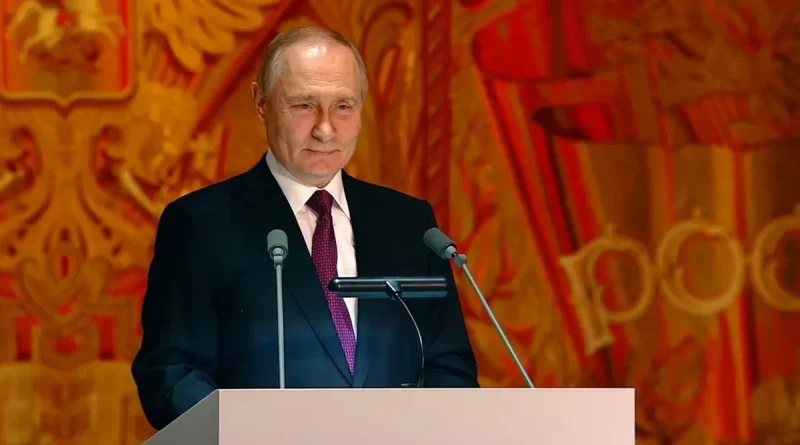 Vladímir Putin, Presidente Putin, felicita, RT, defender la verdad, 20 aniversario,