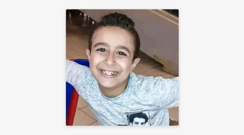 Adolescente, asesina, descuartiza, come, compañero, escuela, ciudad, egipcia, Ismailia, sierra ,eléctrica probo, carne, Egipto,