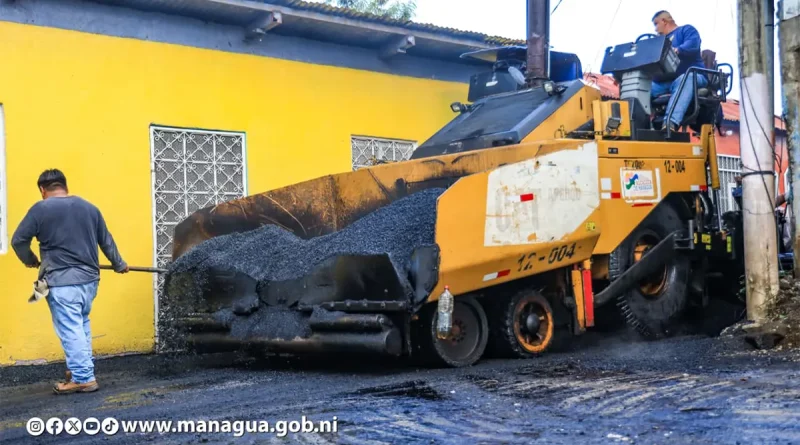 nicaragua, managua, calles para el pueblo, calles pavimentadas,