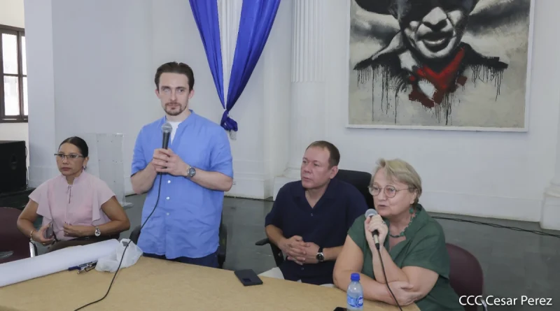 aleksei chebanenko, andrey biely, revista en vivo, 9 de octubre de 2025, managua, nicaragua, intercambio escultórico, rusia y nicaragua