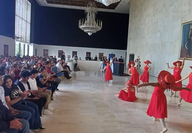 resistencia ancestral, maíz, salón de los cristales, teatro nacional rubén darío, managua, nicaragua, identidad cultural nicaragua