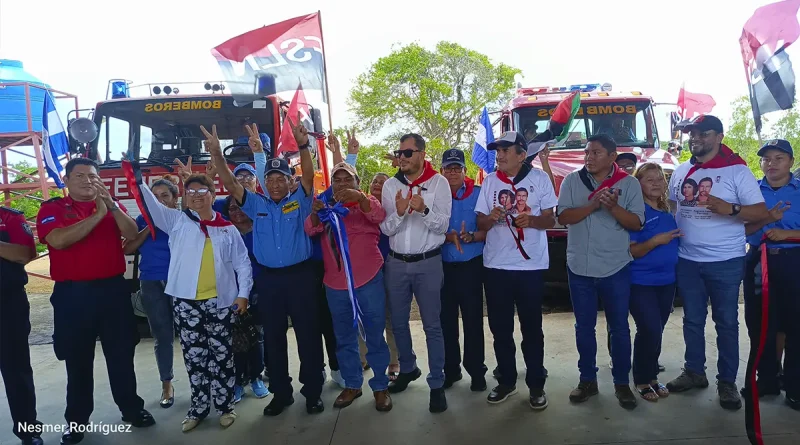 nicaragua, Carazo, bomberos unidos
