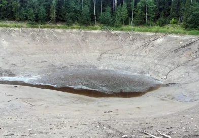 Lago Shimózero, Rusia, fenomeno natural, lago desaparece, desaparece un lago, fosa negra,