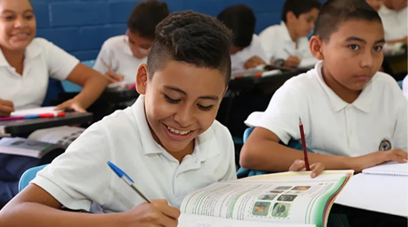 nicaragua, ministerio de educacion, matricula escolar, mined,
