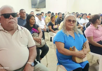 nicaragua, managua, tiscapa, polvora, comerciantes