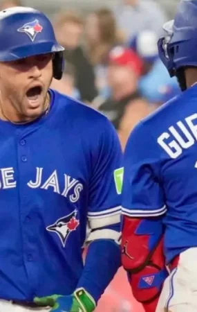 toronto blue jays, serie mundial, grandes ligas, seattle marineros, george springer, kevin gausman, jeff hoffman, béisbol, canal 4, mlb 2025,