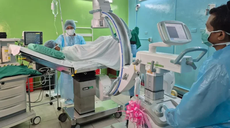 modernos equipos, Arco en C, MINSA, Nicaragua, entrega, fortalece salud, atención oncológica, tratamientos en cáncer,
