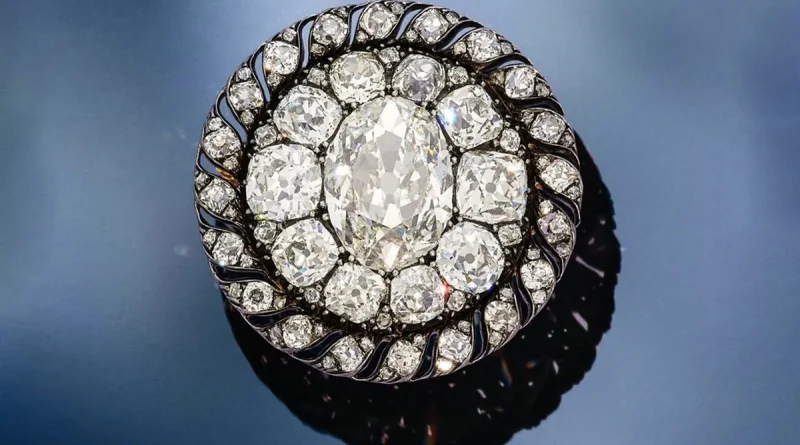 broche de diamantes, Napoleón Bonaparte, perteneció, subastar,