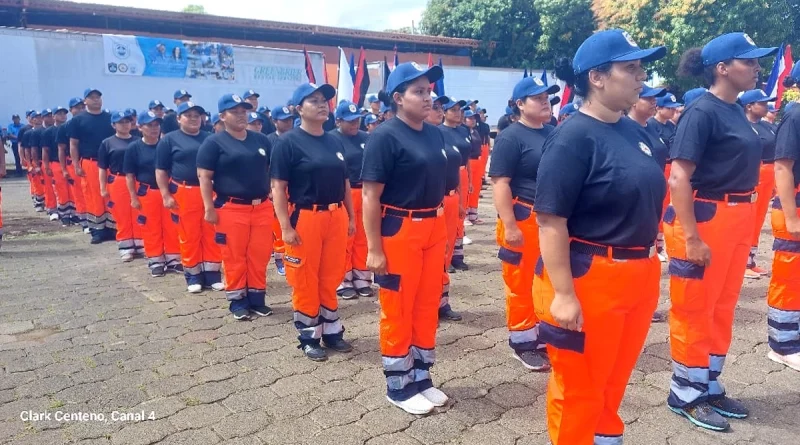 curso bomberil de nicaragua, academia de bomberos unidos de nicaragua, managua, ramon landero, nicaragua