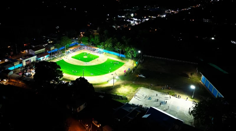 complejo deportivo, carlos gonzalez gonzalez, bilwi, puerto cabezas, multiusos deportivos, alcaldia de puerto cabezas, gobierno de nicaragua