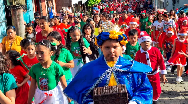 nicaragua, boaco, desfile navideño, policia nacional,