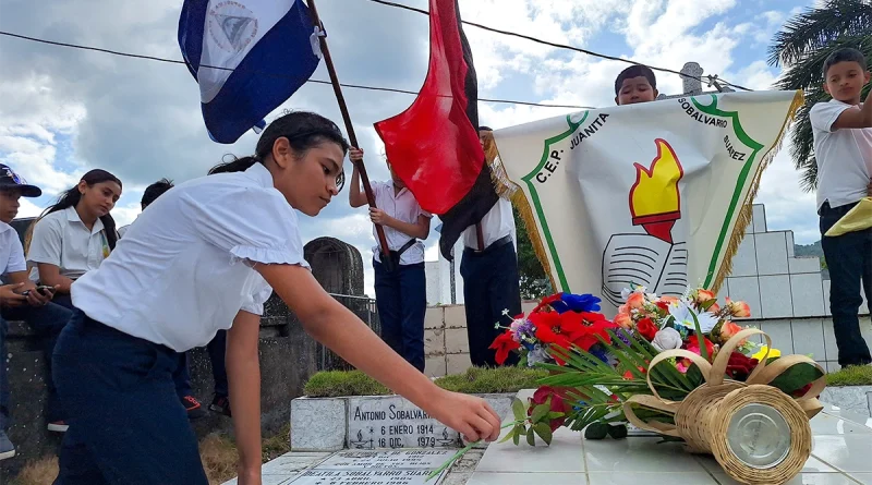 nicaragua, boaco, heroes y martires, maestros, dia de los fieles difuntos,