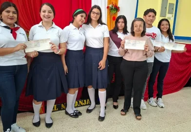 gobierno de nicaragua, bono de bachiller, chontales, mined,