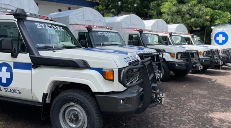 cruz blanca de nicaragua, nicaragua, managua, 7 camionetas ni