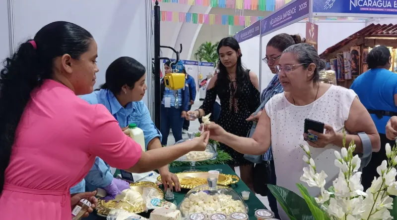 Nicaragua Emprende, economía creativa, Managua, Frania Peralta, emprendimientos, ruedas de negocios, Gobierno Sandinista, innovación, ferias, desarrollo económico, emprendimiento nicaragüense.