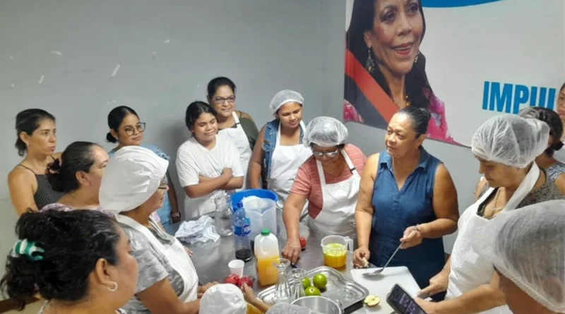 emprendedores, nicaragua, taller, elaboracion de sangria, artesanal,