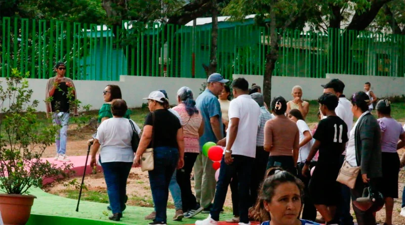 ocotal, nueva segovia, nicaragua, parque, espacios, familias,