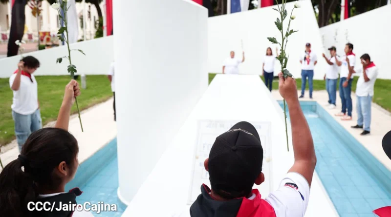 nicaragua, juventud sandinista, heroes y mártires, dia de los fieles difuntos,