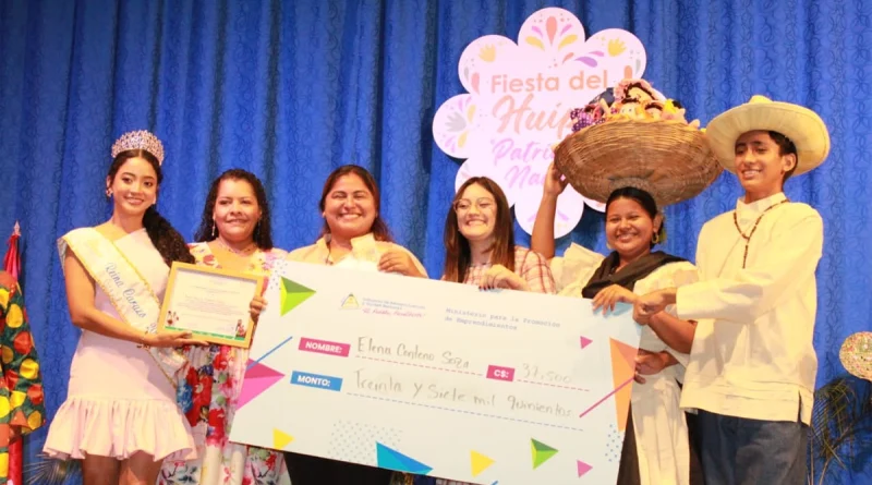 jinotepe, carazo, concurso nacional de huipiles, nicaragua