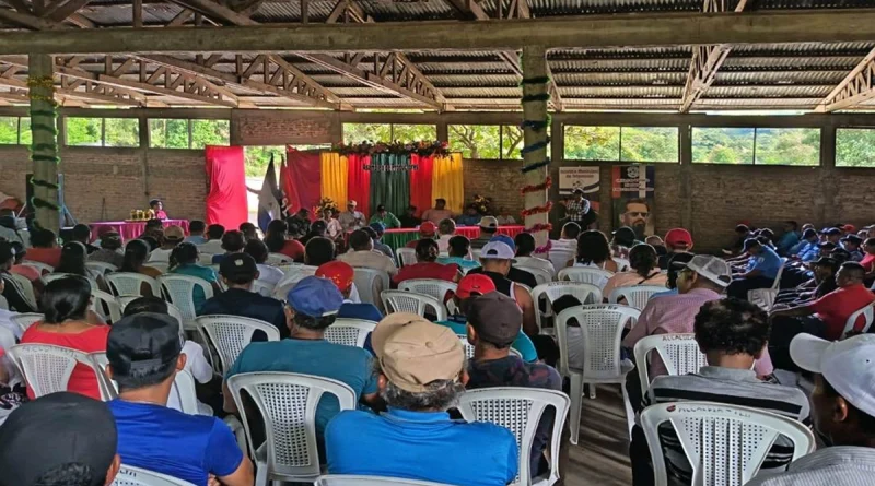 asamblea de productores cafetaleros, cosecha de café, telpaneca, madriz, nicaragua, plan de seguridad de café en el campo, ejercito de nicaragua, policia de nicaragua