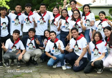 Universidad Casimiro Sotelo, celebran, estudiantes, 80 años, comandante Daniel Ortega, Daniel Ortega Saavedra, natalicio, cumpleaños, copresidente de Nicaragua,