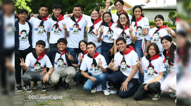 Universidad Casimiro Sotelo, celebran, estudiantes, 80 años, comandante Daniel Ortega, Daniel Ortega Saavedra, natalicio, cumpleaños, copresidente de Nicaragua,