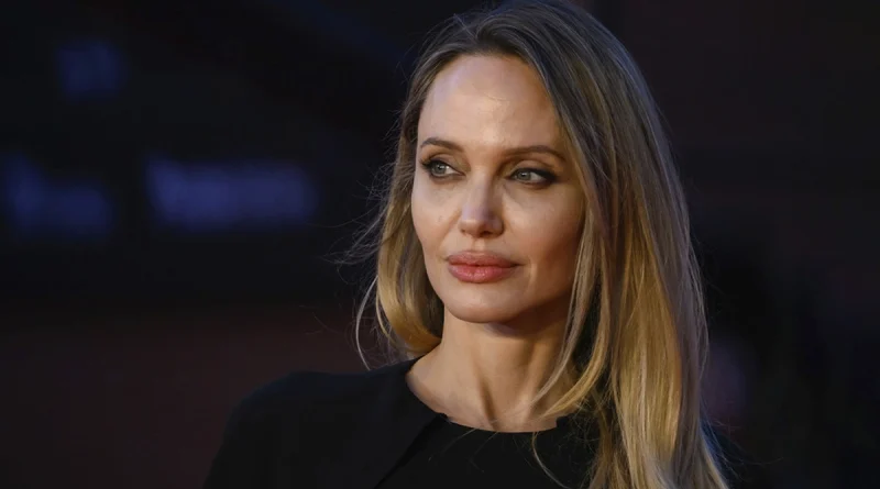 angelina jolie, cicatrices, viral, mastectomía,