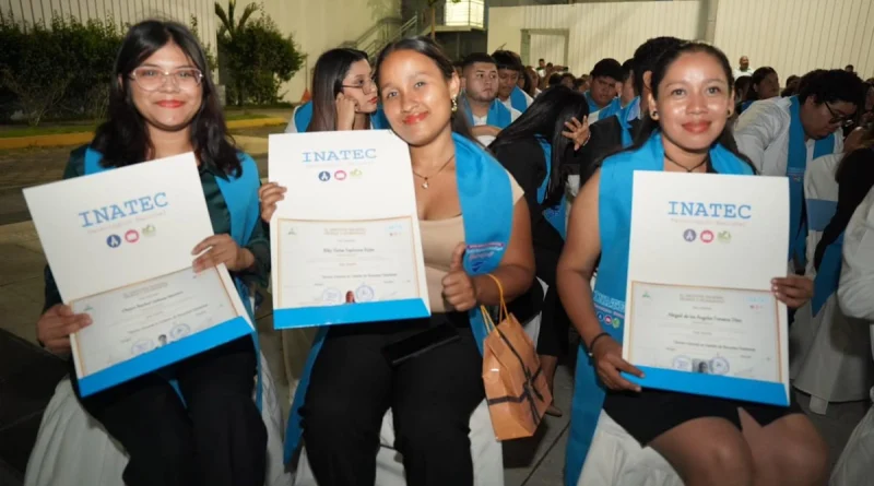 gaspar garcia laviana, managua, nicaragua, inatec, centro cultural jose coronel urtecho, promocion 2025