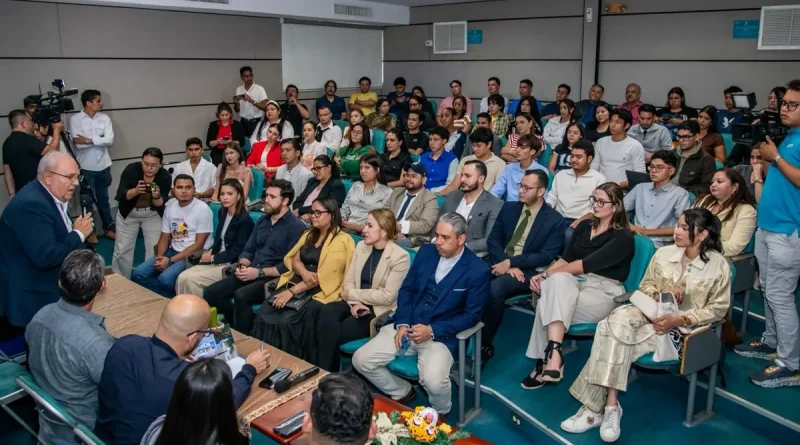 estudiantes, UAM, encuentro, intercambio, Universidad Americana UAM,