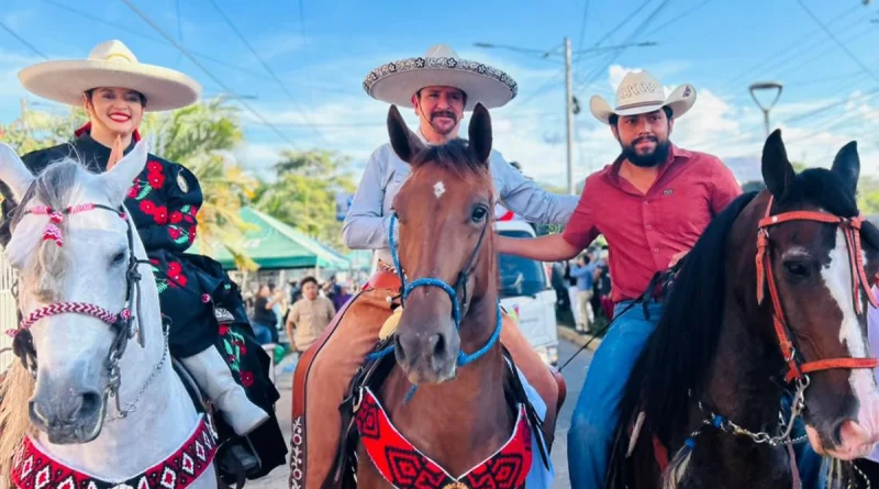 nicaragua, esteli, feria ganadera, desfile hipico,