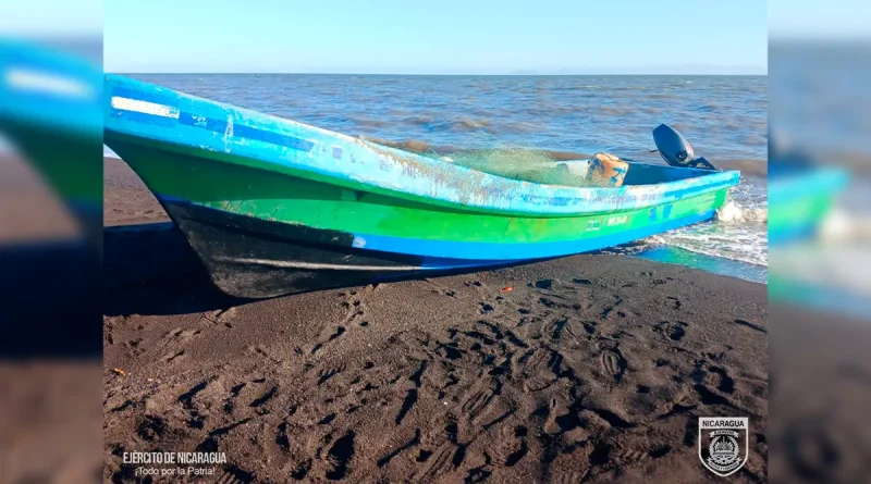 Fuerza Naval, retiene, embarcación, personas, Chinandega, Potosí,