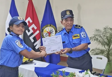 gobierno de nicaragua, bomberos unidos, curso, prevencion de incendios,