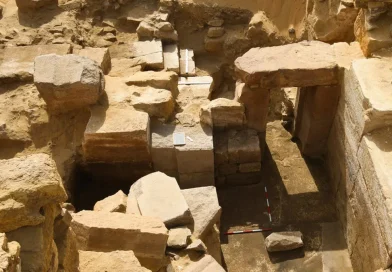 Ministry of Tourism and Antiquities, arqueología, descubren, Egipto, restos del templo del valle,