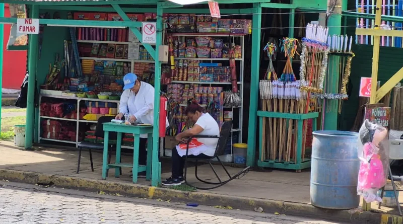 MINSA, Ministerio de salud, tramos de pólvora, ambiente seguro, venta de pólvora, Nicaragua, Managua, mercado Roberto Huembe,