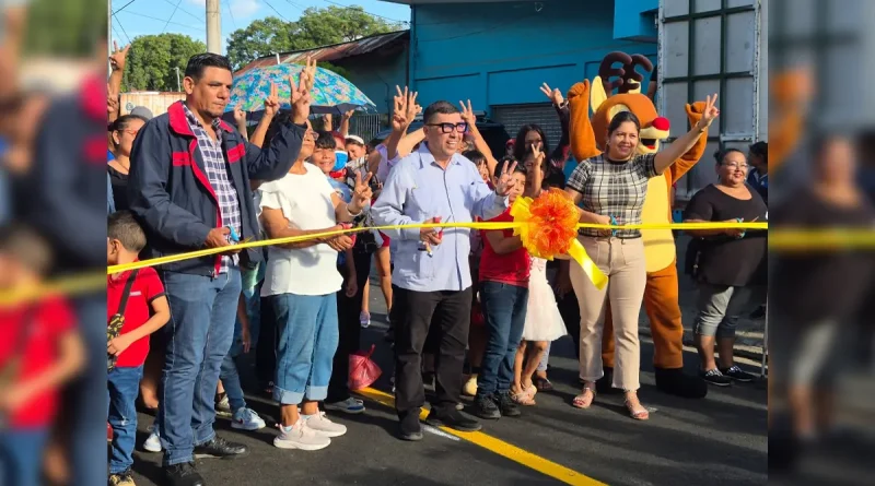 Managua, barrio Maria Auxiliadora, calles para el pueblo, entrega, nuevas calles, seguridad vial, alcaldía de Managua,