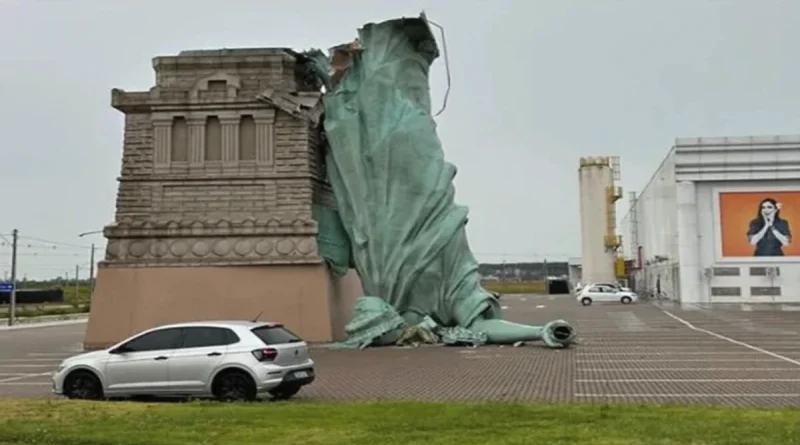 cadena havan, brasil, simbolo de bolsonarismo, replica de la estatua de la libertad