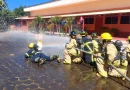 bomberos unidos de nicaragua, ejercicio de control de fugas de gas, gas licuado de petróleo, capacitación bomberil nicaragua, prevención de incendios, seguridad en manejo de cilindros de gas, emergencias domésticas, formación de bomberos, técnicas de extinción de incendios, nicaragua