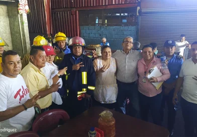 bomberos de nicaragua, mercado israel lewites, managua, inspección bomberil, comedores del mercado, gas, incendios, prevención de incendios, normas preventivas, nicaragua